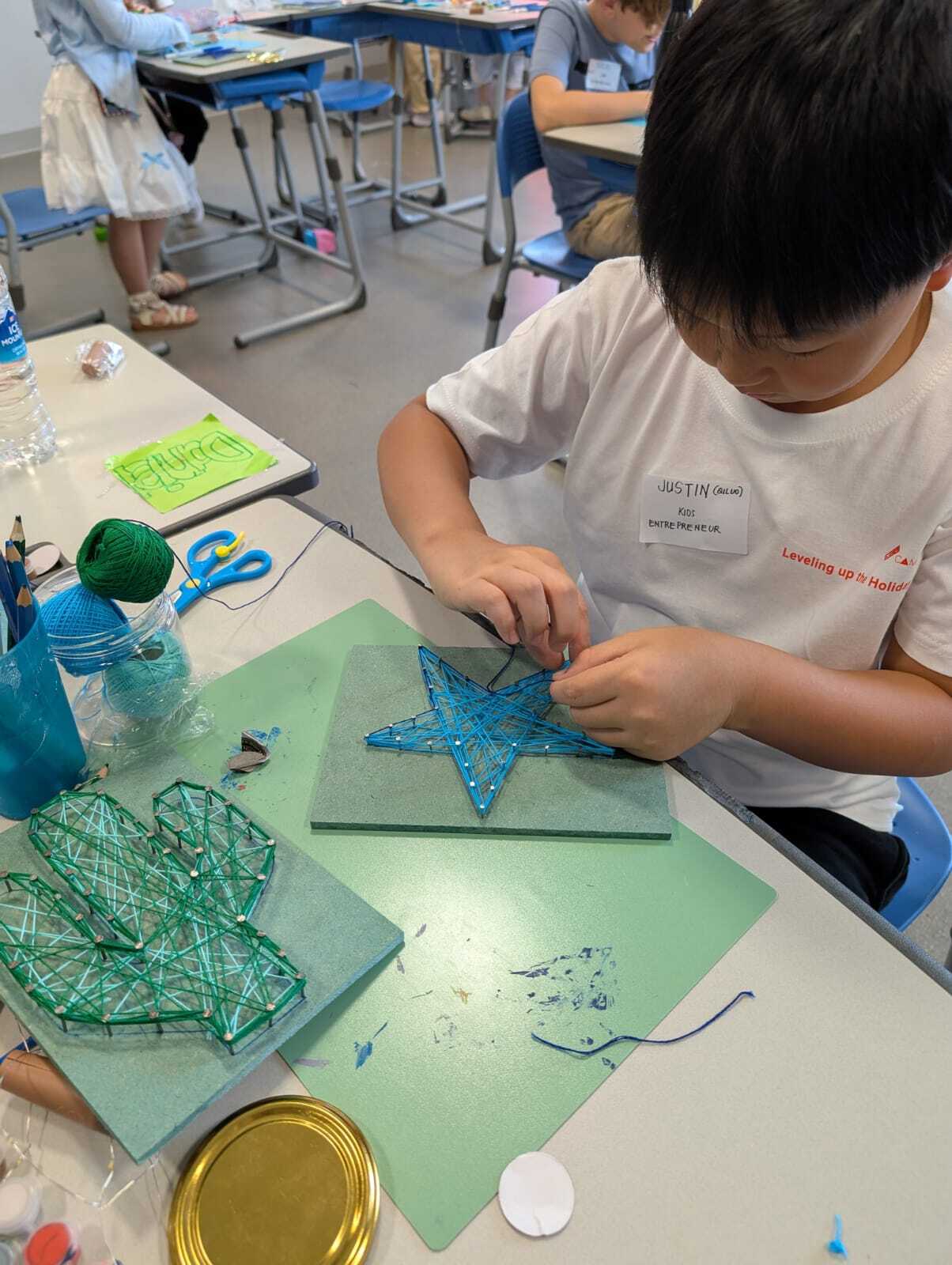 activities-for-kids (2) Makers Club - Art Jamming 7